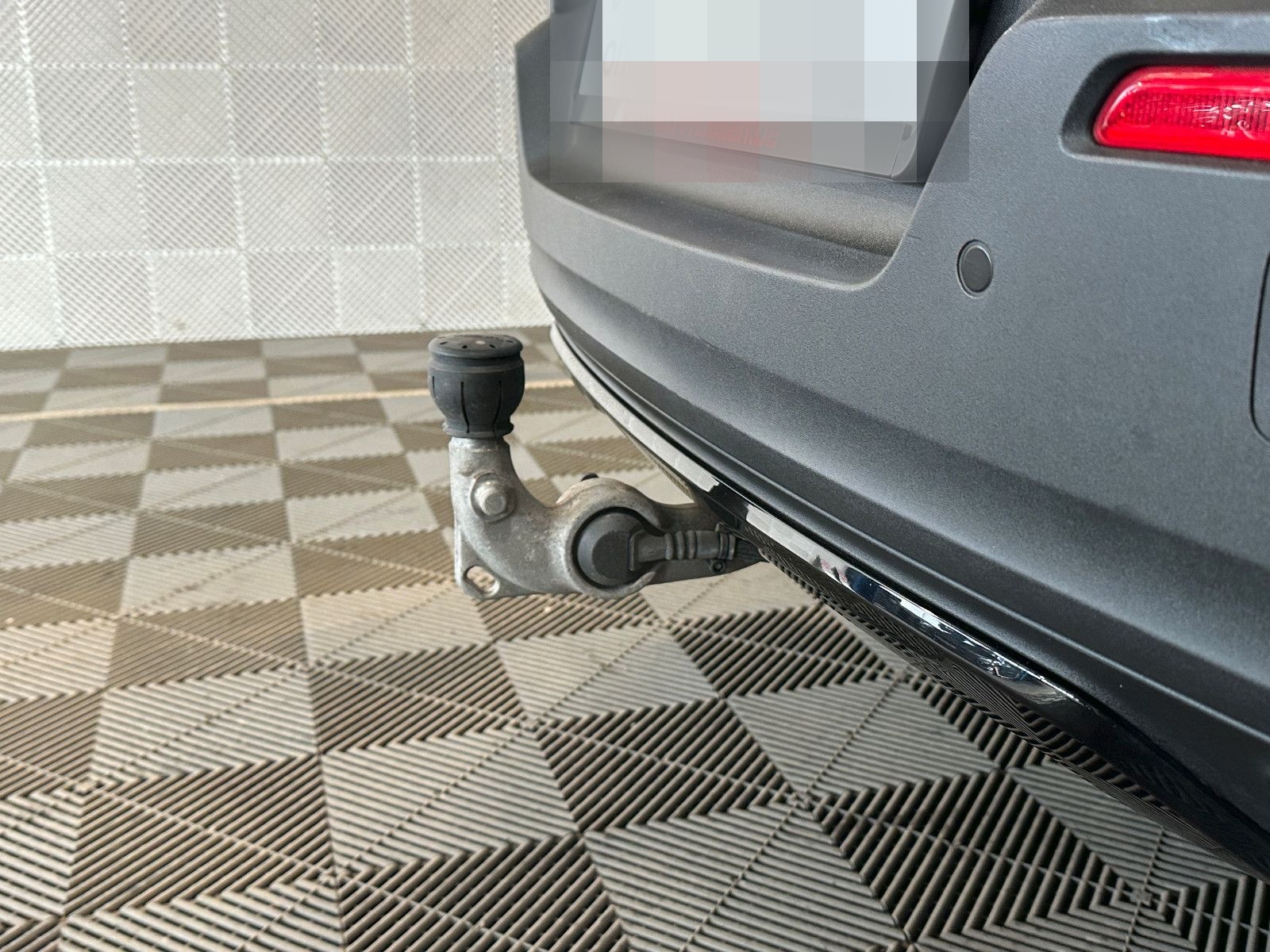 Volvo XC40 2WD*R DESIGN*LED-TEMPO-AHK-R.KAM-NAPPA-SHZ foto 7