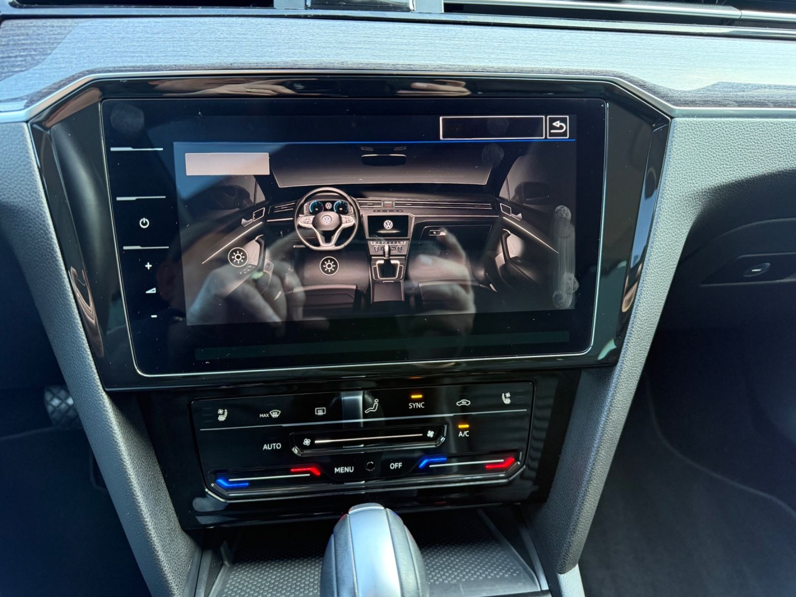 Volkswagen Passat Variant Elegance Pano ActiveDsp Sitz Belü foto 24