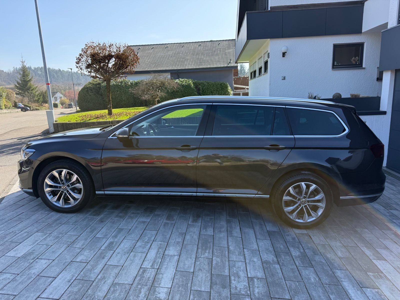 Volkswagen Passat Variant Elegance Pano ActiveDsp Sitz Belü foto 9