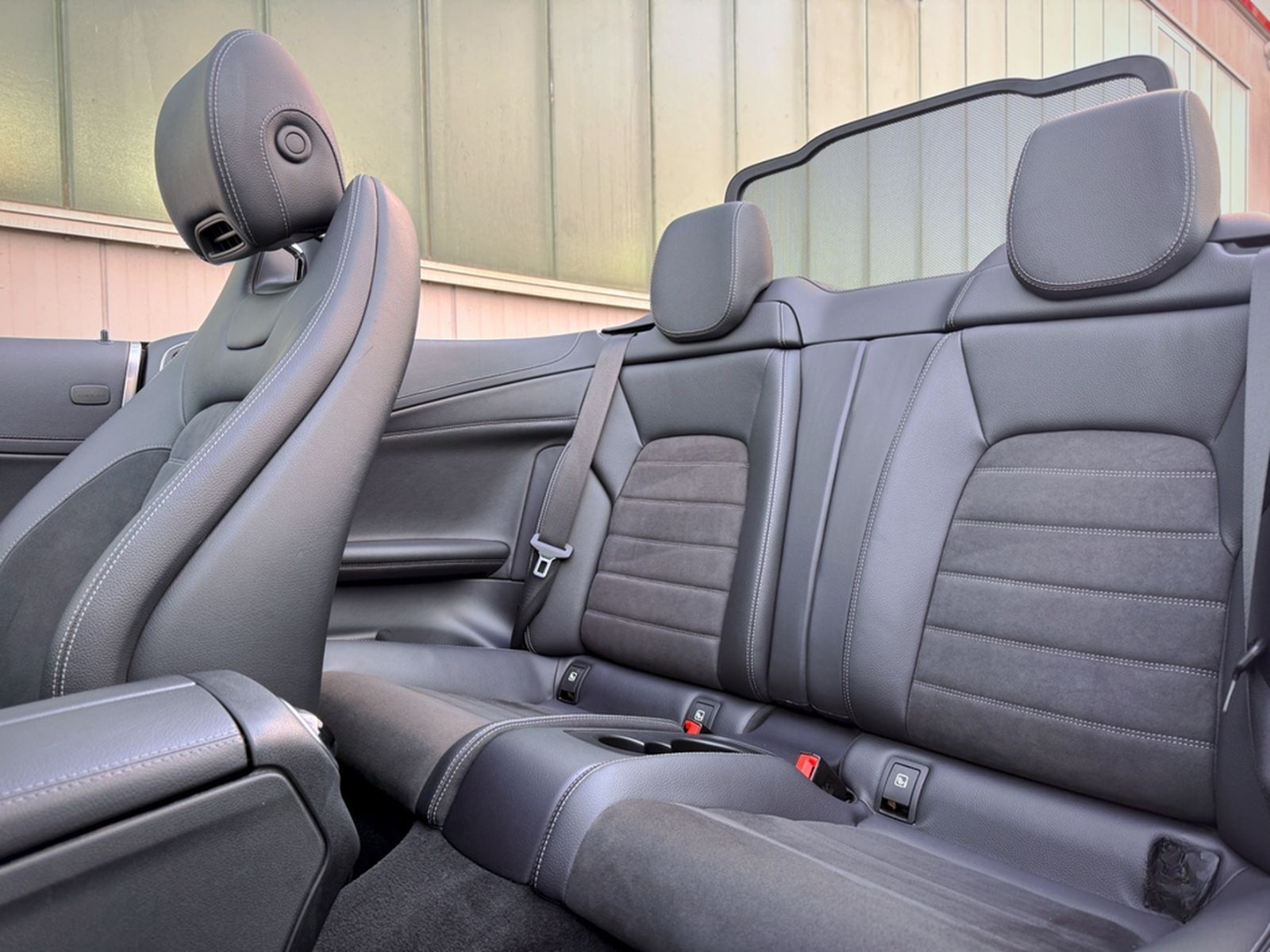 Mercedes-Benz C 180 Cabriolet AMG-Line *NAV|ASSIST|CAM|AIRCAP* foto 12
