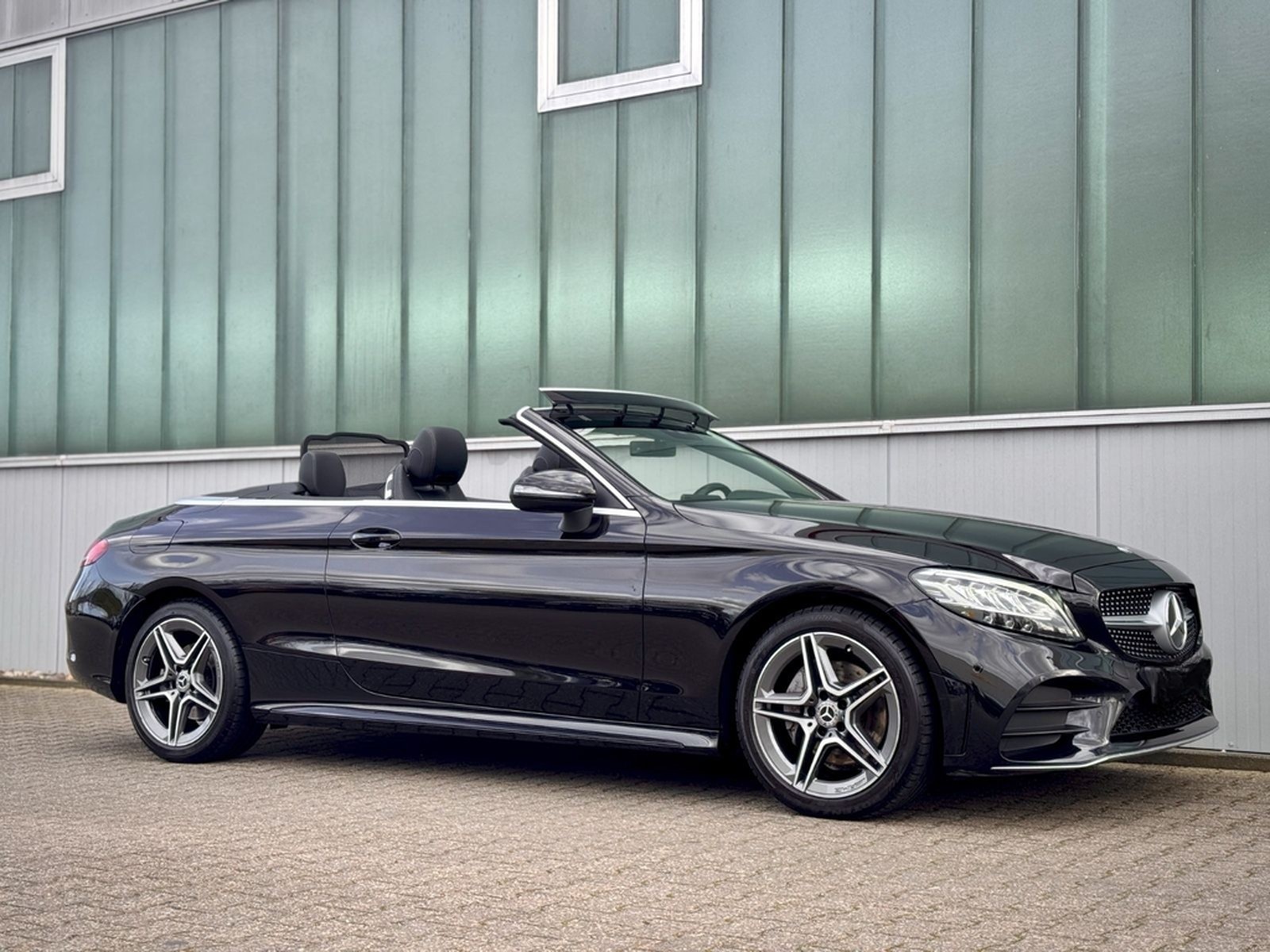 Mercedes-Benz C 180 Cabriolet AMG-Line *NAV|ASSIST|CAM|AIRCAP* foto 22