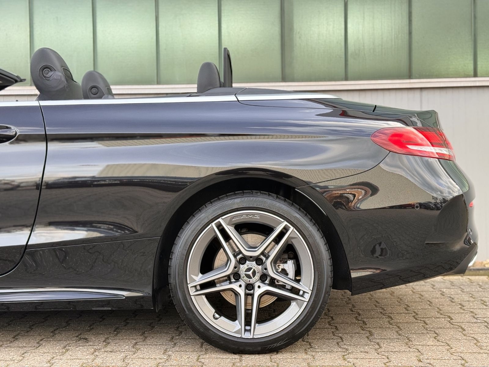 Mercedes-Benz C 180 Cabriolet AMG-Line *NAV|ASSIST|CAM|AIRCAP* foto 9