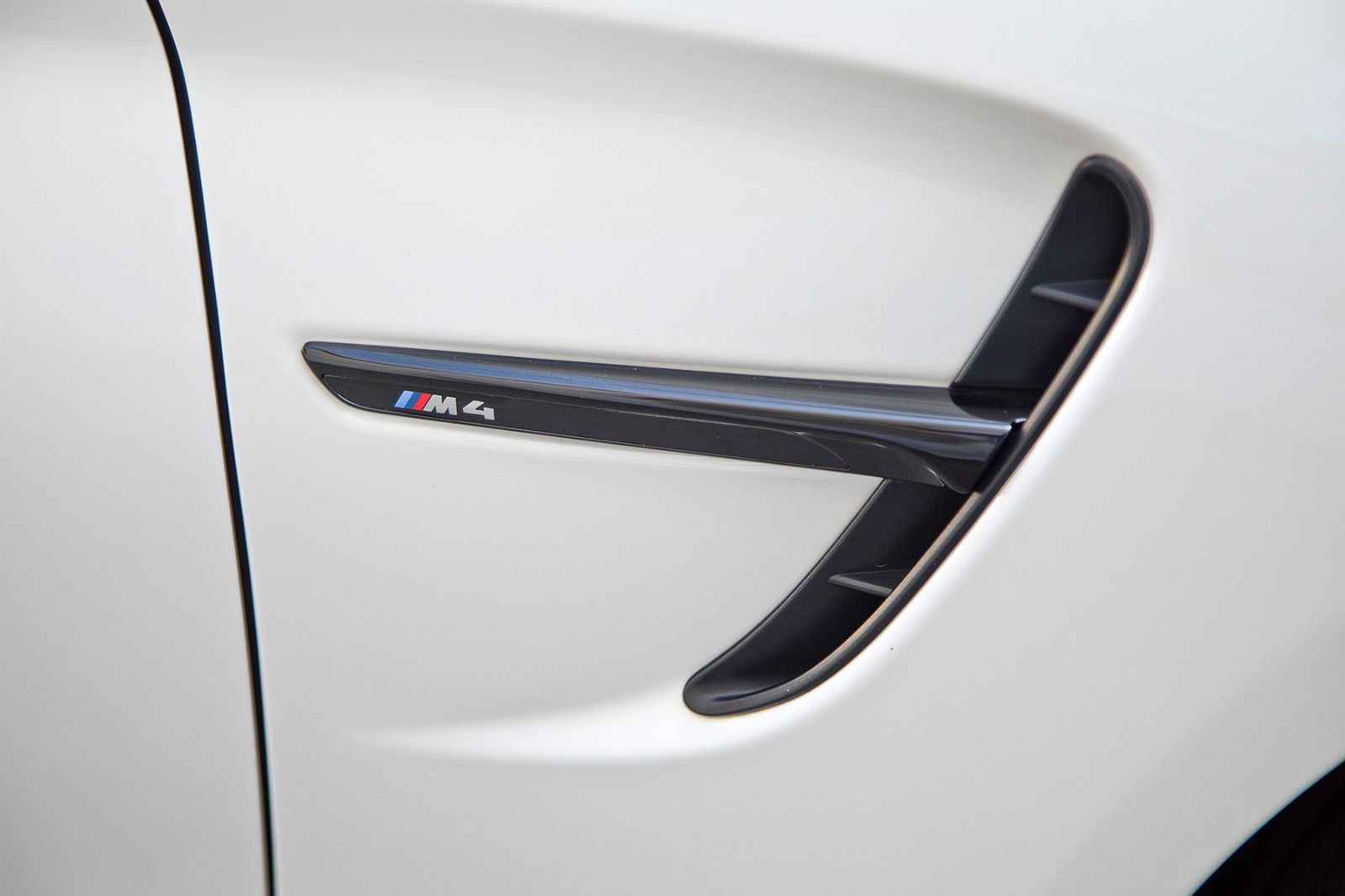 BMW M4 Competition Cabrio  im Top-Zustand mit 557 PS foto 12