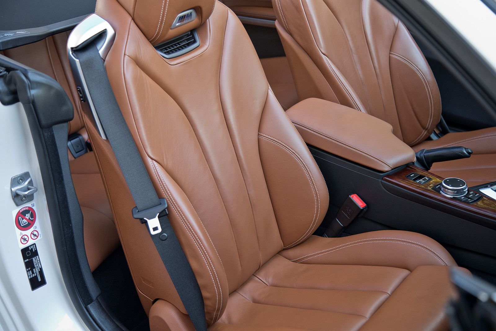 BMW M4 Competition Cabrio  im Top-Zustand mit 557 PS foto 18