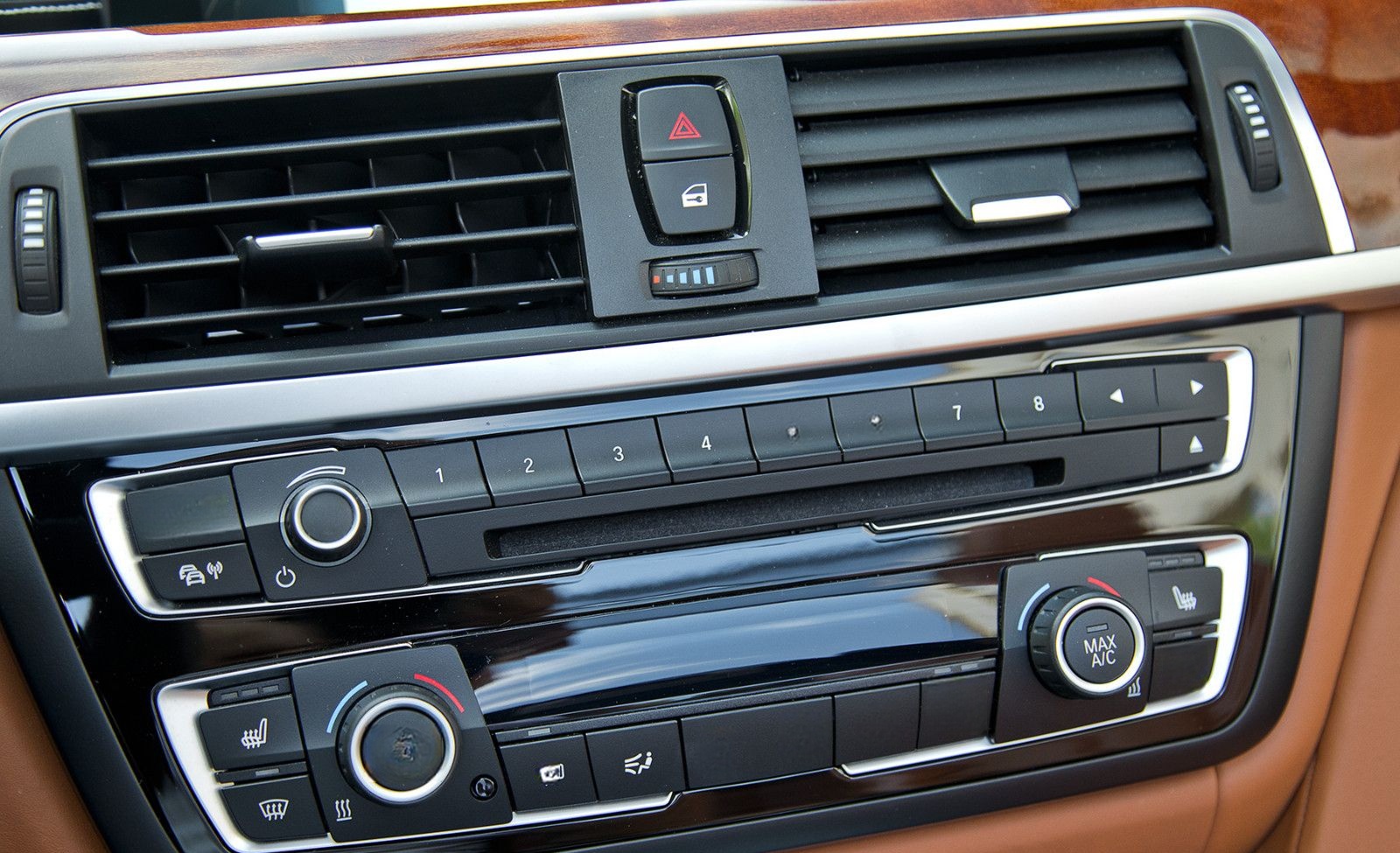 BMW M4 Competition Cabrio  im Top-Zustand mit 557 PS foto 25