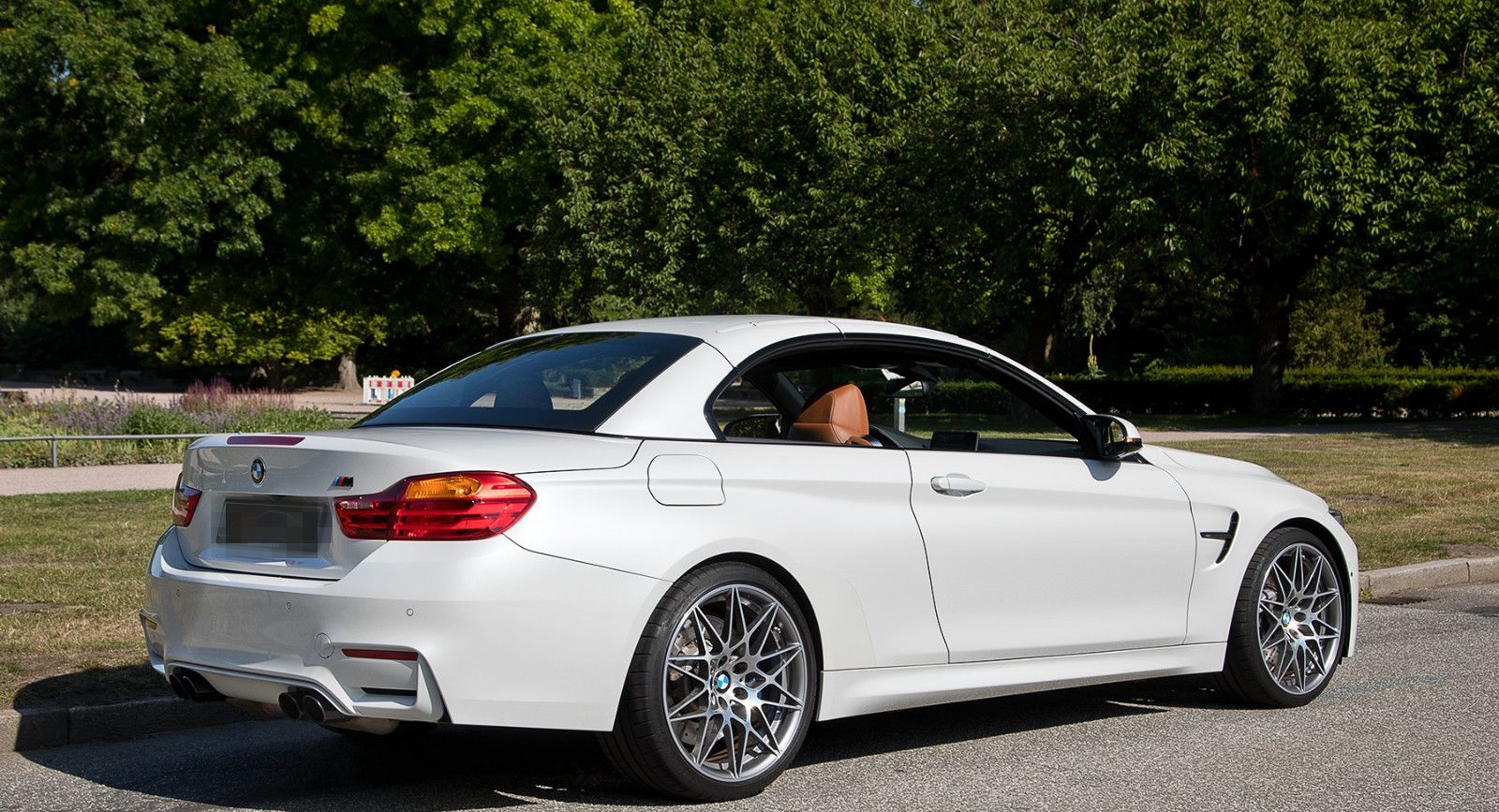 BMW M4 Competition Cabrio  im Top-Zustand mit 557 PS foto 6