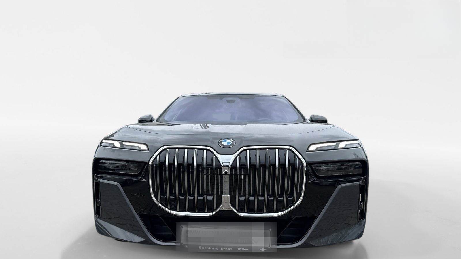BMW 740d xDrive M SPORT FondEnt,SkyL,StHz,DAPro foto 2