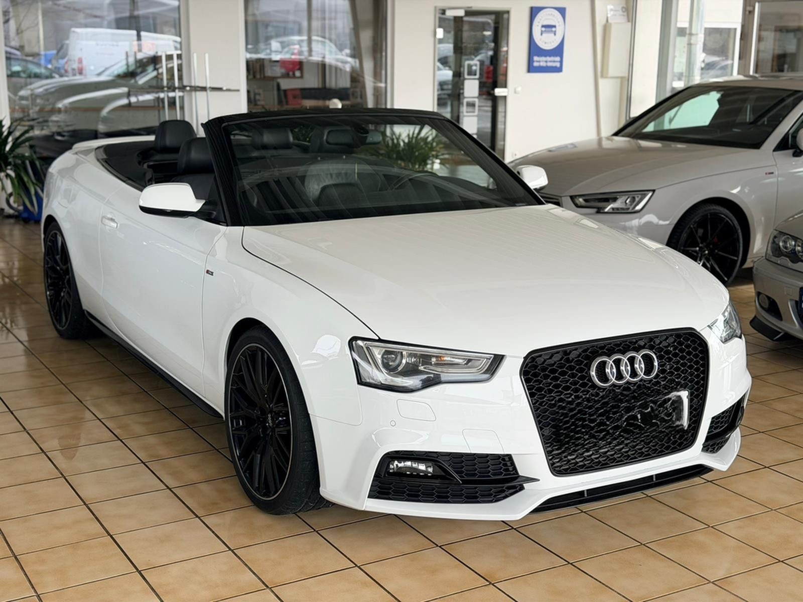 Audi A5 2.0 TFSI Quattro Cabrio 3x S-Line B&O TOTW foto 4