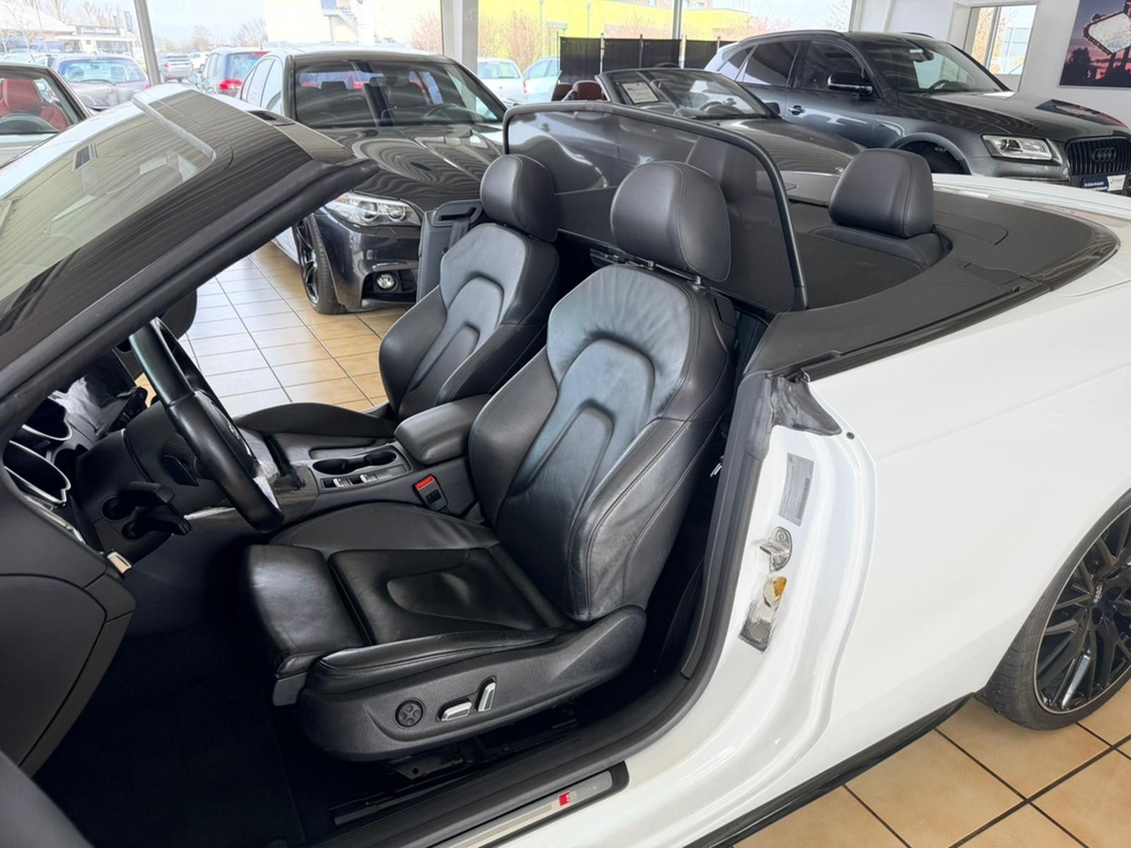 Audi A5 2.0 TFSI Quattro Cabrio 3x S-Line B&O TOTW foto 38