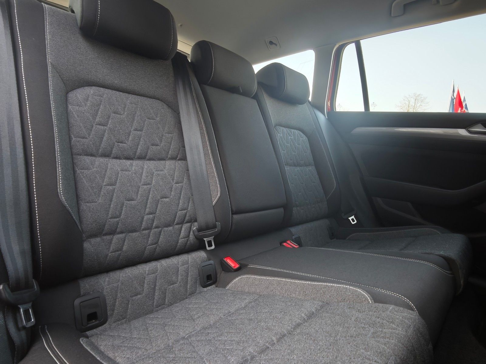 Volkswagen Passat Variant Business 2.0 TDI DSG AHK*NavPro*A foto 19