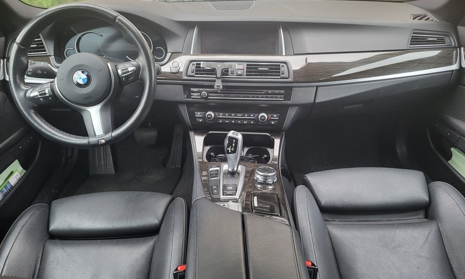 BMW 520D XDRIVE foto 2