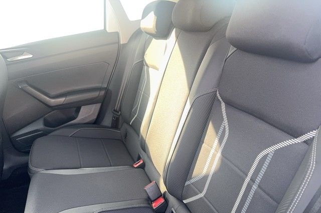 Volkswagen Taigo 1.5 TSI DSG Style  V-COKP AHK NAV XEN LED  foto 11