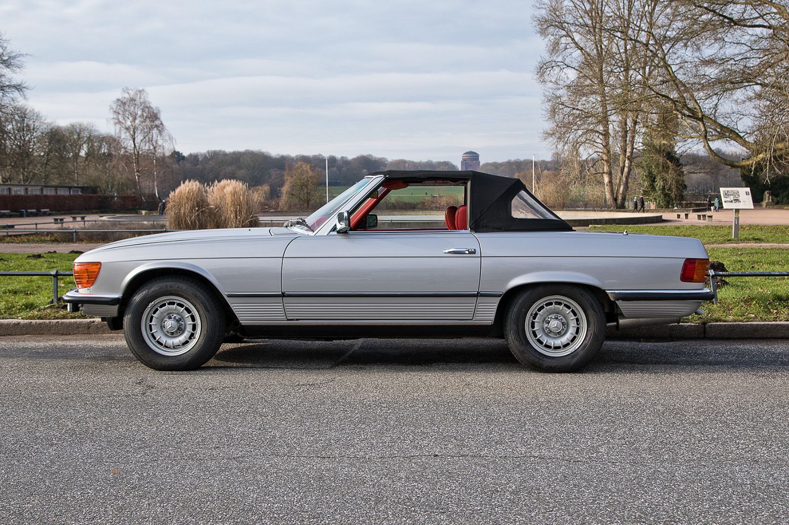 Mercedes-Benz 450 SL im Traumzustand foto 2