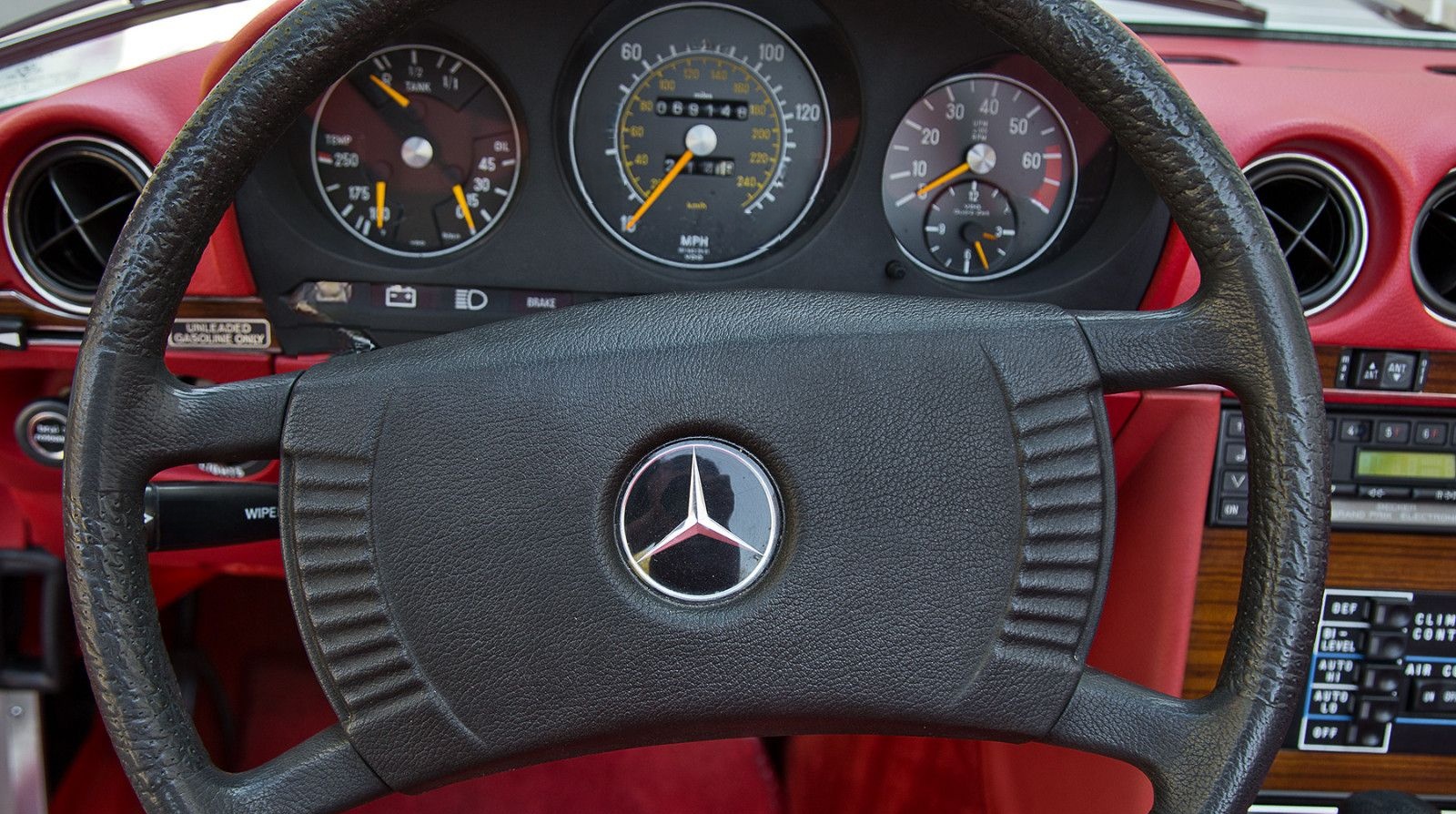 Mercedes-Benz 450 SL im Traumzustand foto 18