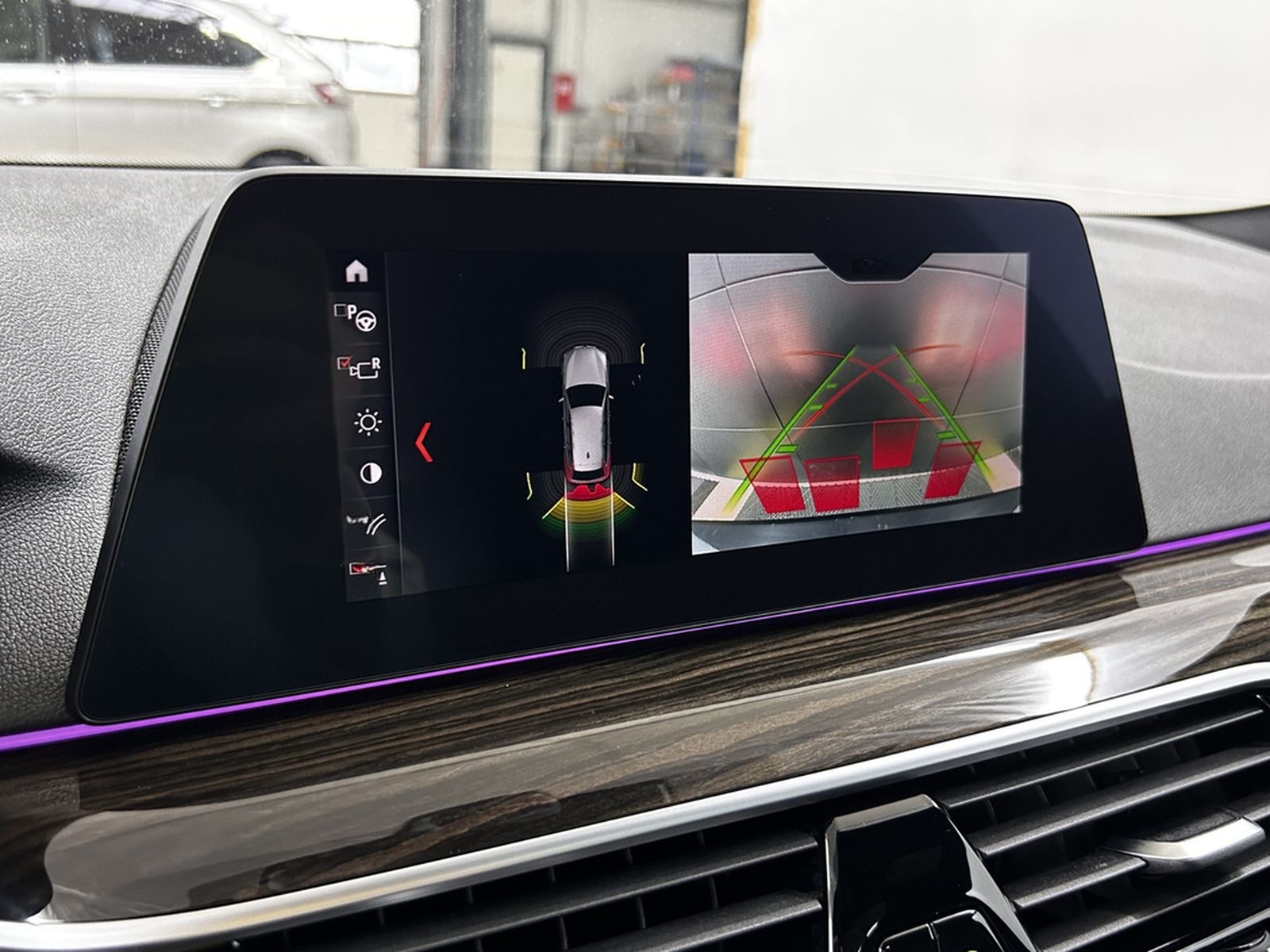 BMW 540 i xDrive+ACC+Pano+Head-Up+Ambiente+Memo+Kam foto 13