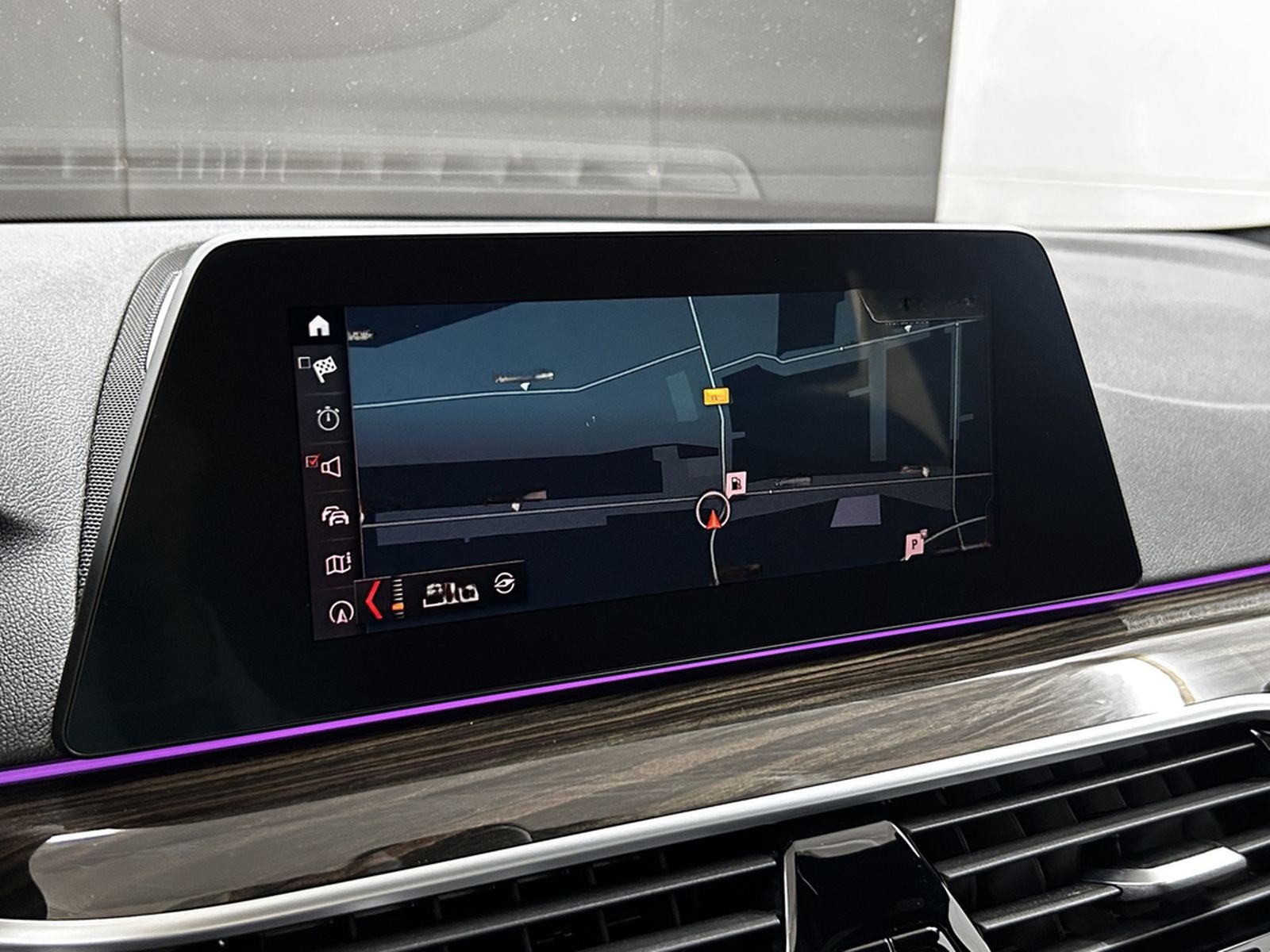 BMW 540 i xDrive+ACC+Pano+Head-Up+Ambiente+Memo+Kam foto 14