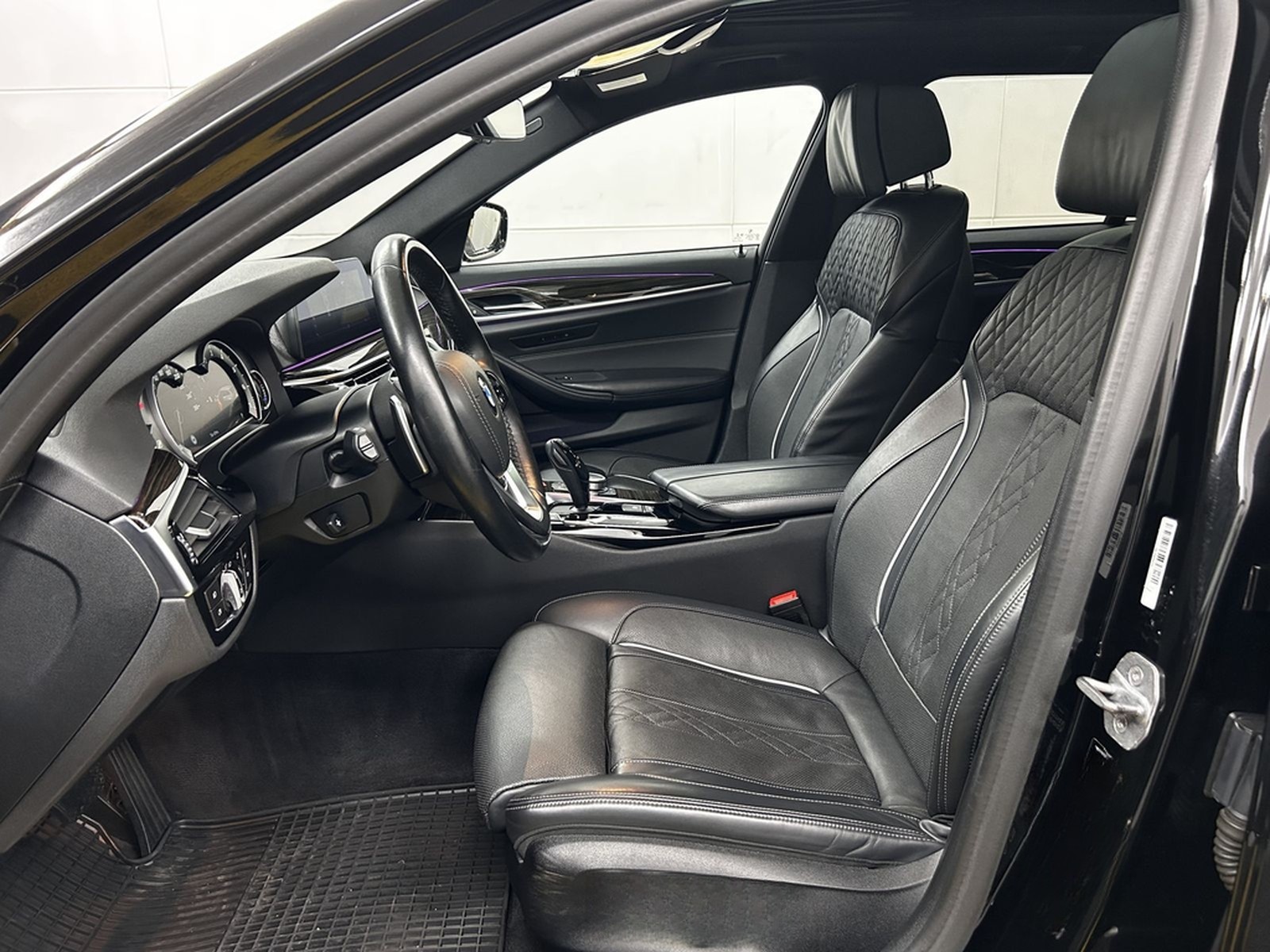BMW 540 i xDrive+ACC+Pano+Head-Up+Ambiente+Memo+Kam foto 27