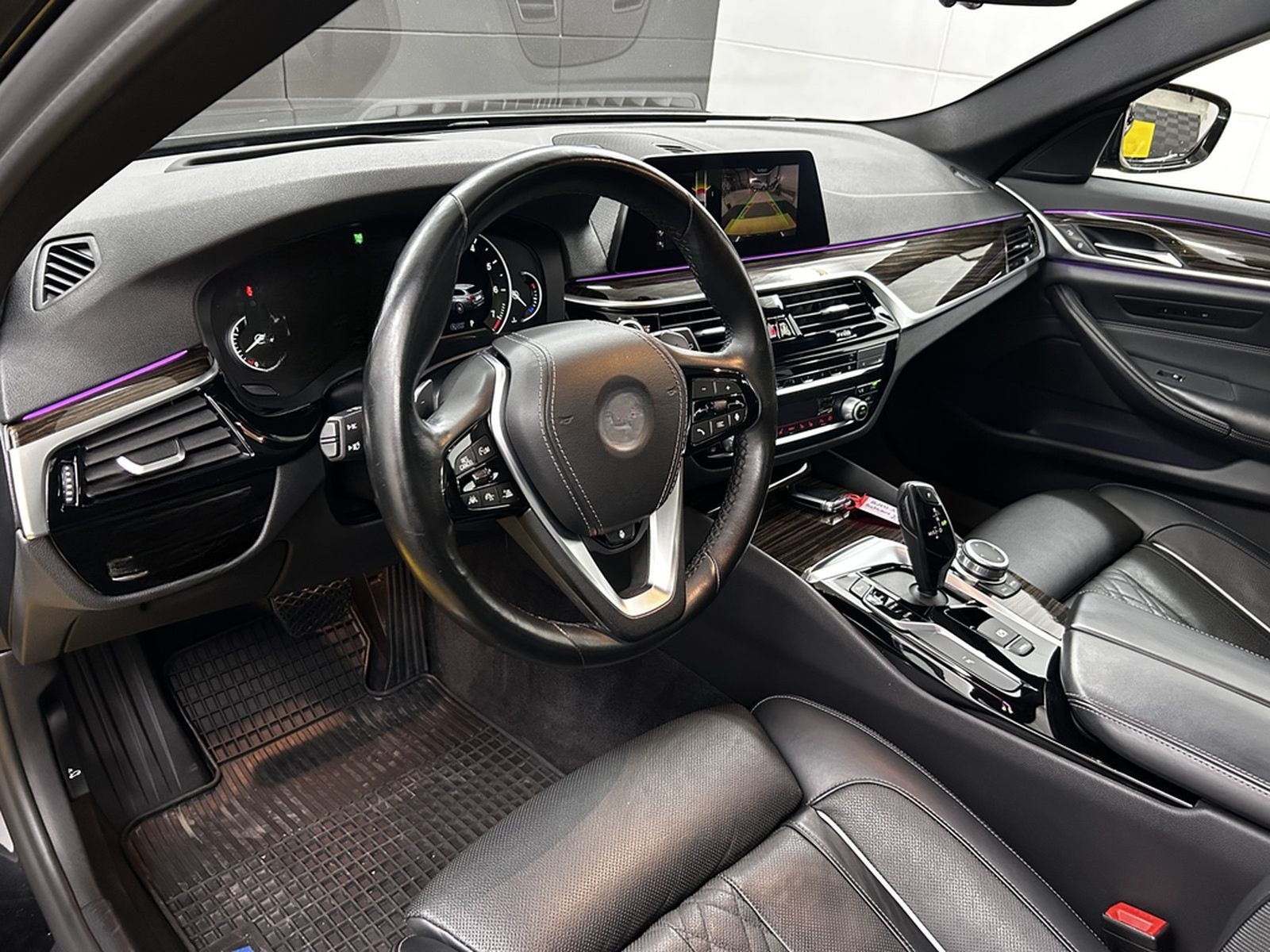 BMW 540 i xDrive+ACC+Pano+Head-Up+Ambiente+Memo+Kam foto 8