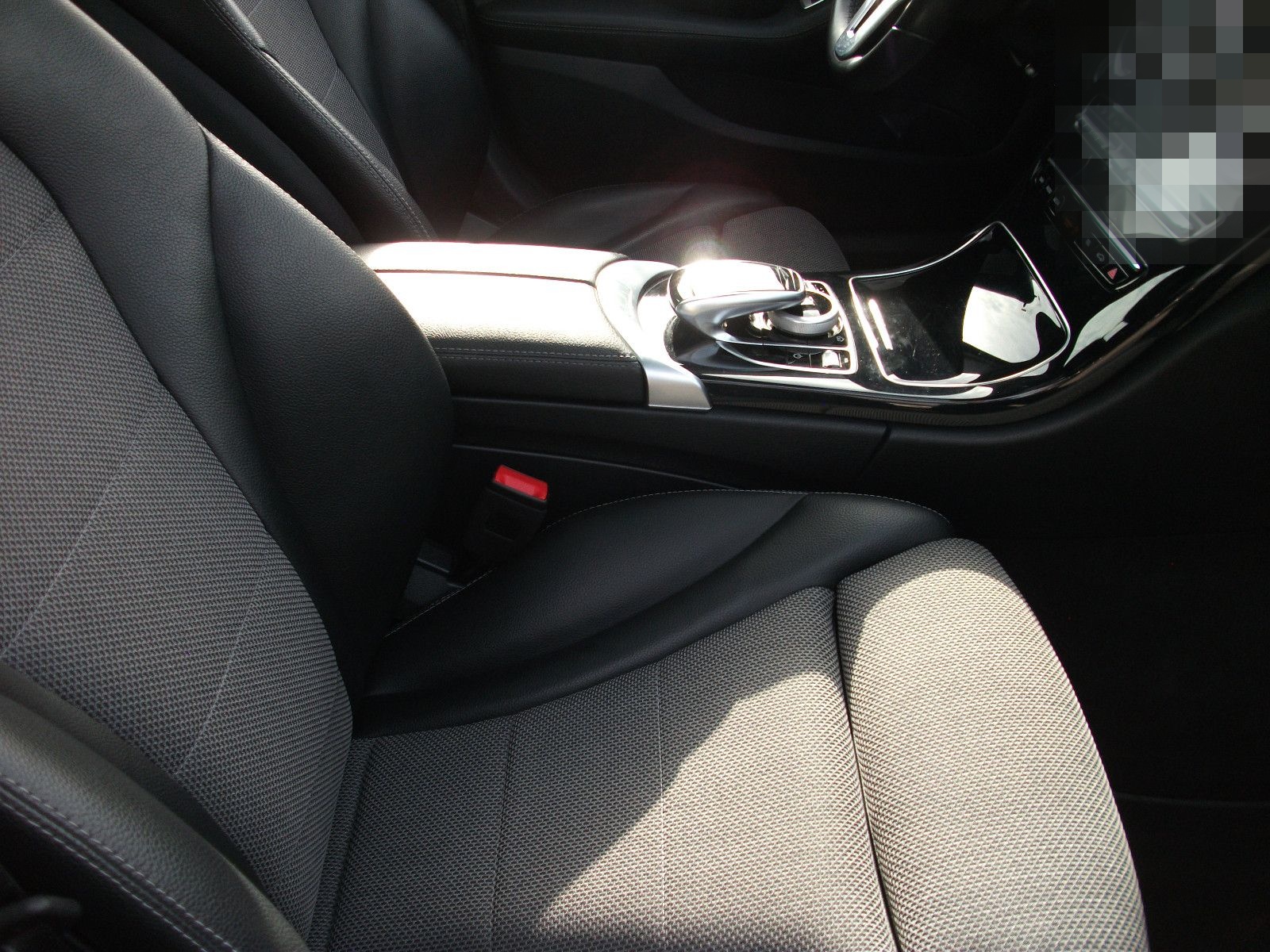 Mercedes-Benz C 300 d T Autom. AHK Panoramadach LED Command Di foto 11