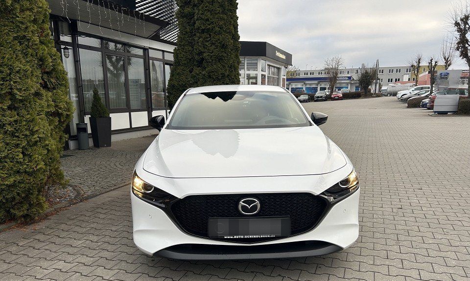 Mazda 3 SKYACTIV-G 2.0 150PS M Hybrid 2.0L e-SKYACTIV  foto 2