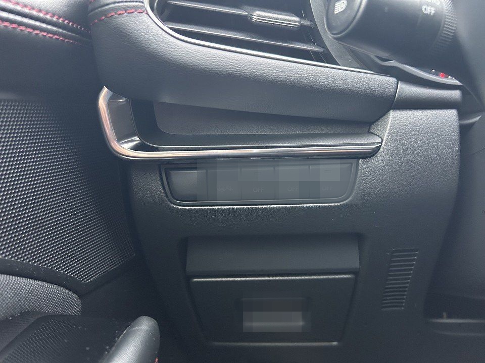 Mazda 3 SKYACTIV-G 2.0 150PS M Hybrid 2.0L e-SKYACTIV  foto 15