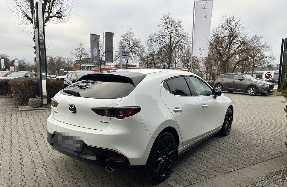Mazda 3 SKYACTIV-G 2.0 150PS M Hybrid 2.0L e-SKYACTIV  foto 4
