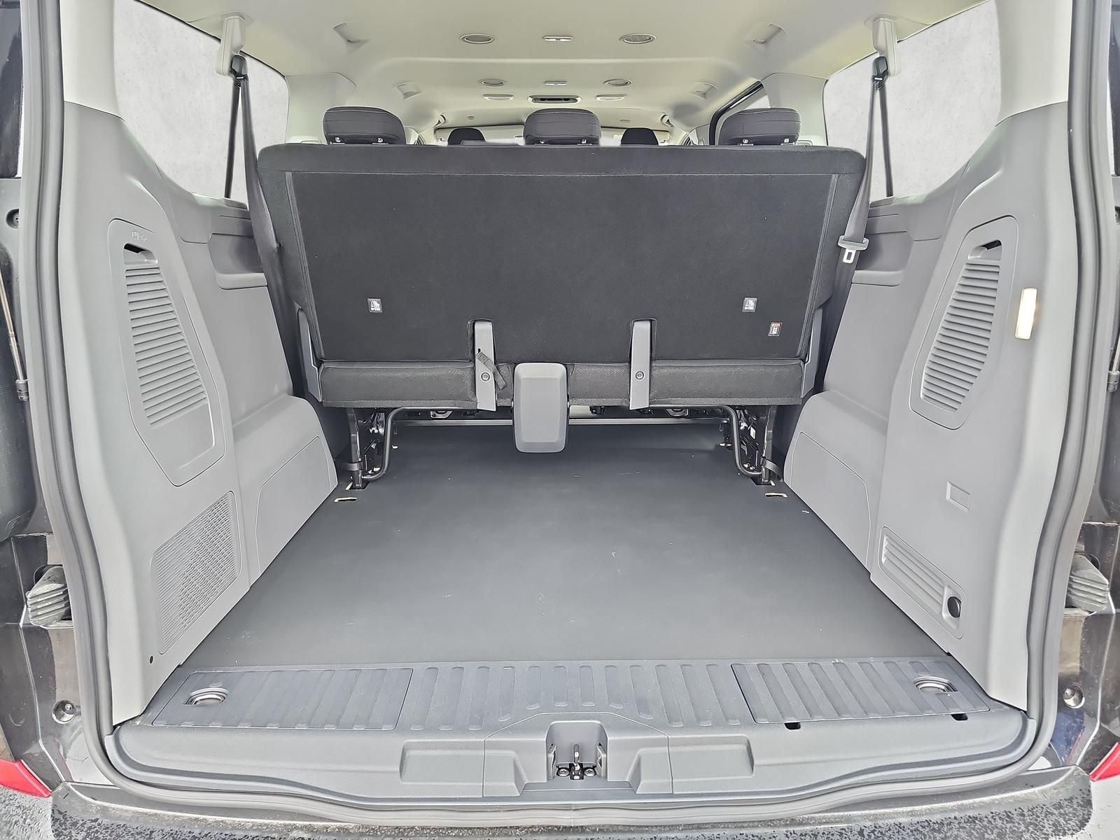 Volkswagen T7 Caravelle 2.0 TDI lang 5JGar Kamera KeylessGo foto 15