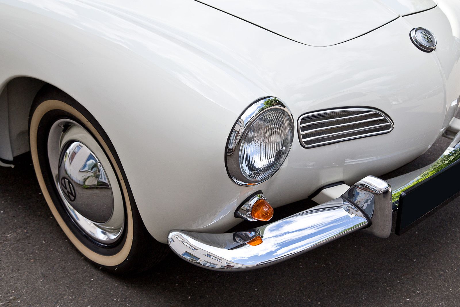 Volkswagen Karmann Ghia foto 11