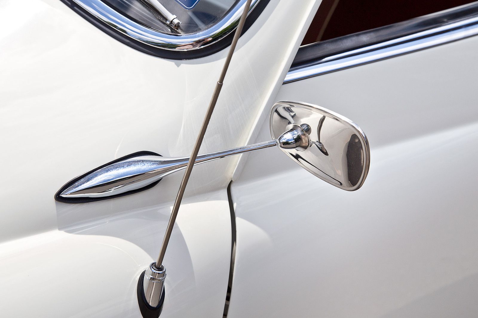 Volkswagen Karmann Ghia foto 10