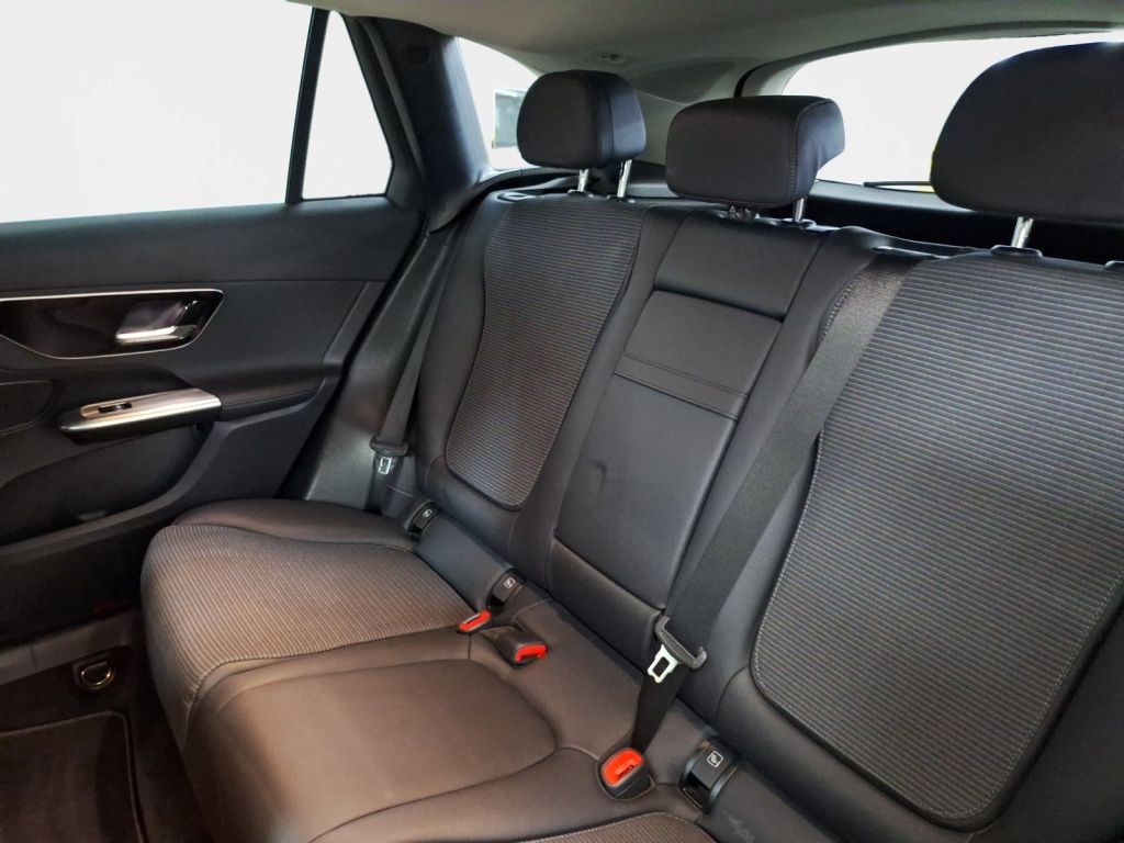 Mercedes-Benz GLC 220 d 4MATIC ACC AHK AUT Kam. KeyLess KlimaA foto 17