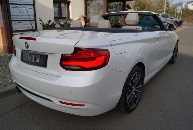 BMW 220 i Navi-LED-Leder-Kamera-Verkehrsz.-WR-Sitzh. foto 14