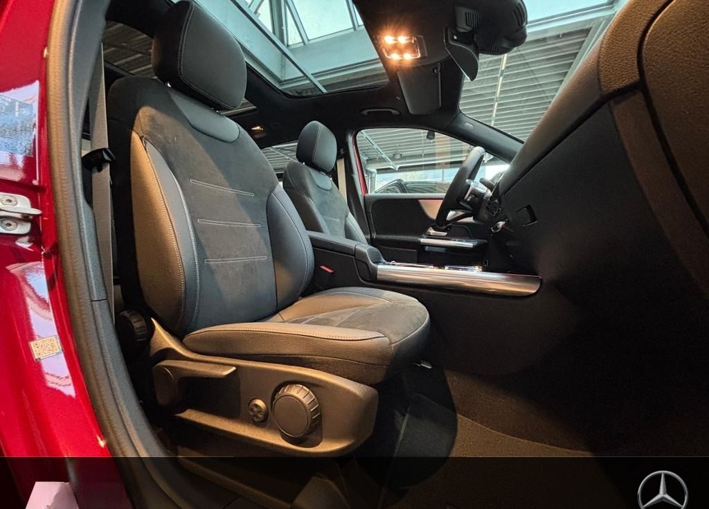 Mercedes-Benz GLA 200 AMG+AHK+PANO+MULTIBEAM+ADVANCED-SOUNDSYS foto 12