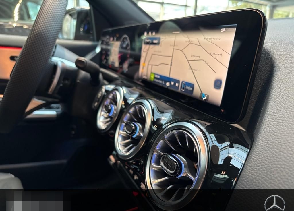 Mercedes-Benz GLA 200 AMG+AHK+PANO+MULTIBEAM+ADVANCED-SOUNDSYS foto 14