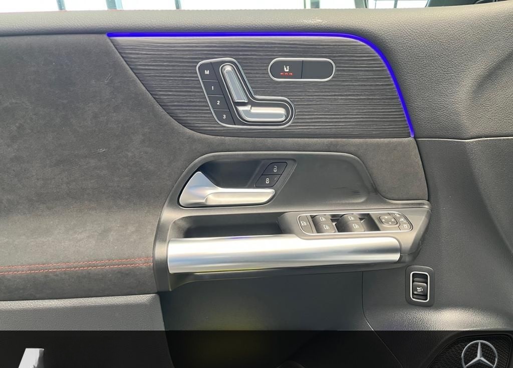 Mercedes-Benz B 180 AMG+AHK+PANO+MULTIBEAM+DISTRONIC+HANDSFREE foto 4