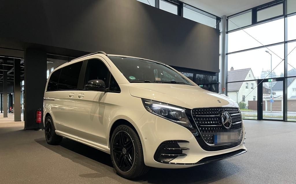 Mercedes-Benz V 300 d KOMPAKT/AVANTGARDE/AHK/ALLRAD/AIRMAT/AMG foto 2