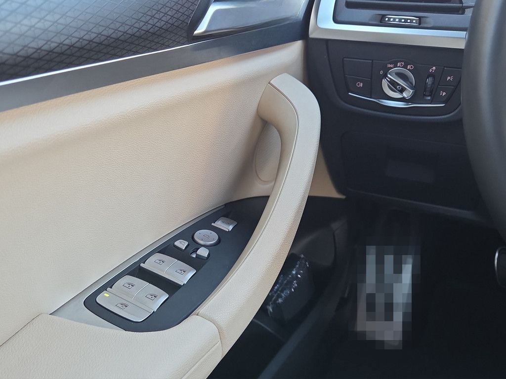 BMW X3 xDrive30i M-SPORT LASER NAVI HUD ACC 19" AHK foto 16