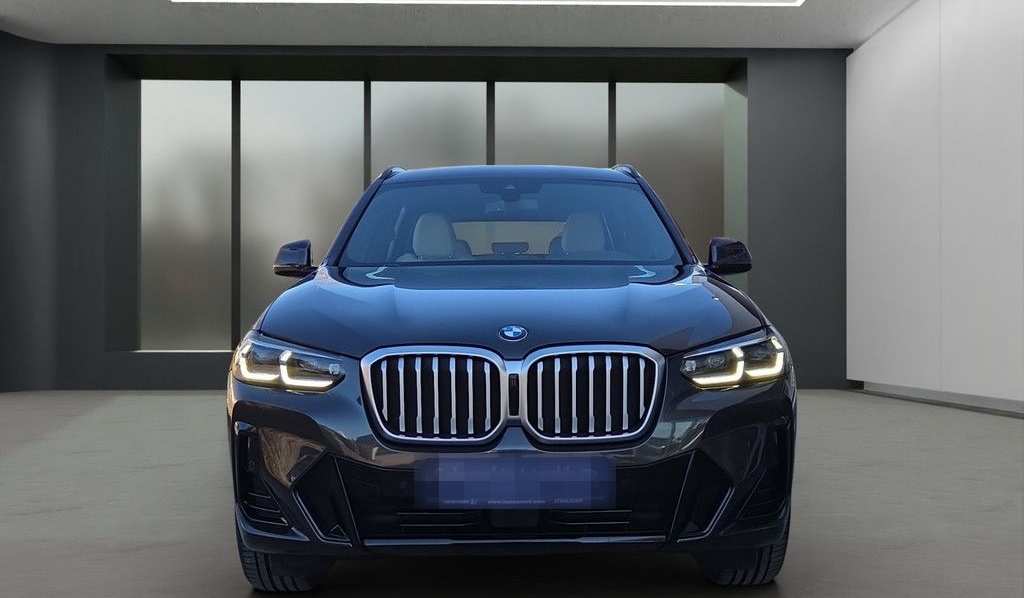 BMW X3 xDrive30i M-SPORT LASER NAVI HUD ACC 19" AHK foto 3