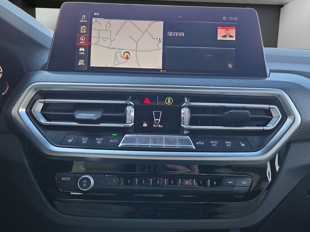 BMW X3 xDrive30i M-SPORT LASER NAVI HUD ACC 19" AHK foto 9