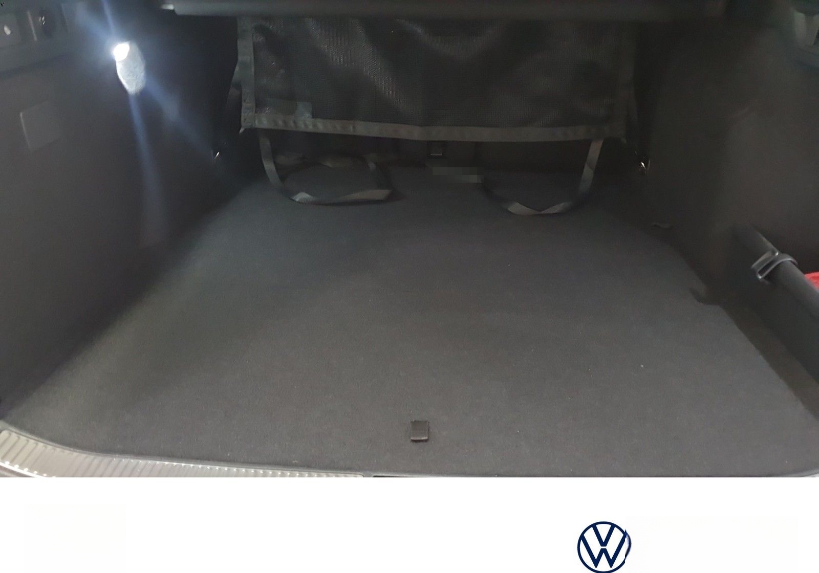 Volkswagen Passat Variant  Business 1.5 eHybrid  DSG MATRIX foto 18