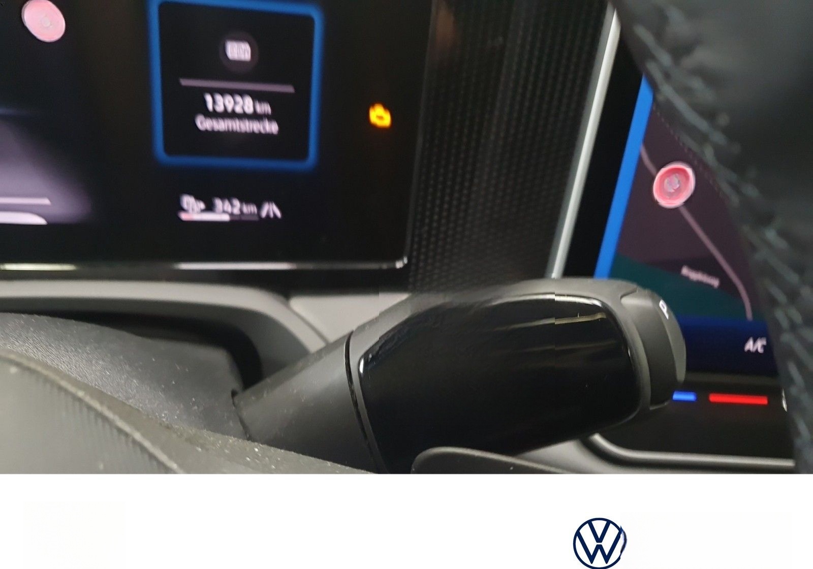 Volkswagen Passat Variant  Business 1.5 eHybrid  DSG MATRIX foto 10