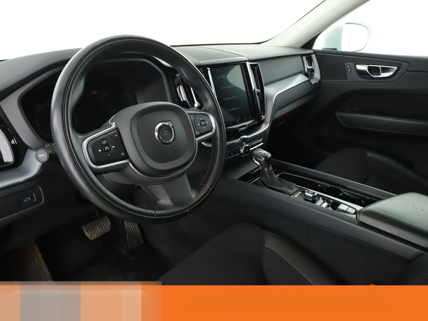 Volvo XC60 2.0 D4 Momentum 2WD Aut.*NAVI*LED*360CAM* foto 11