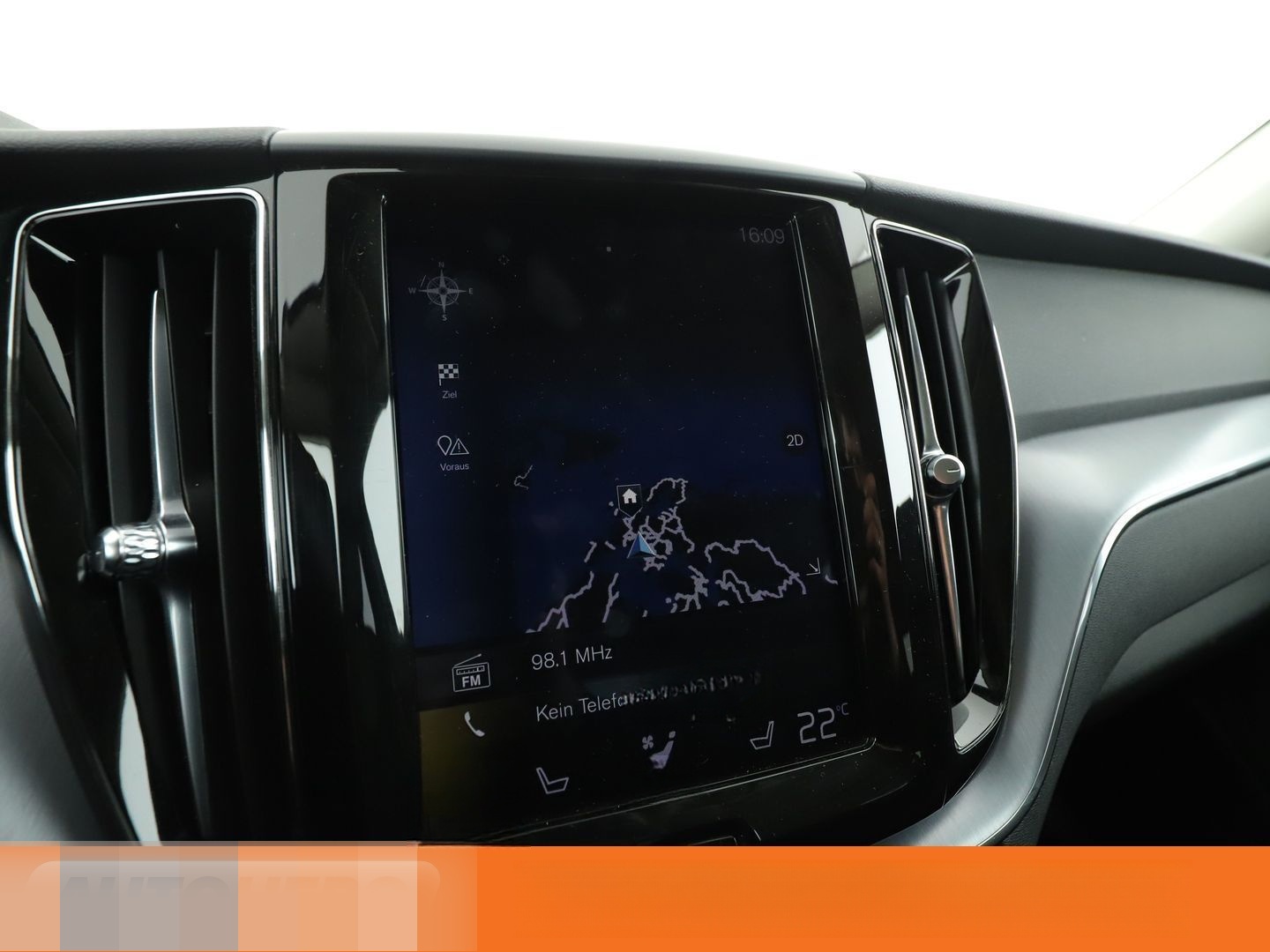 Volvo XC60 2.0 D4 Momentum 2WD Aut.*NAVI*LED*360CAM* foto 23