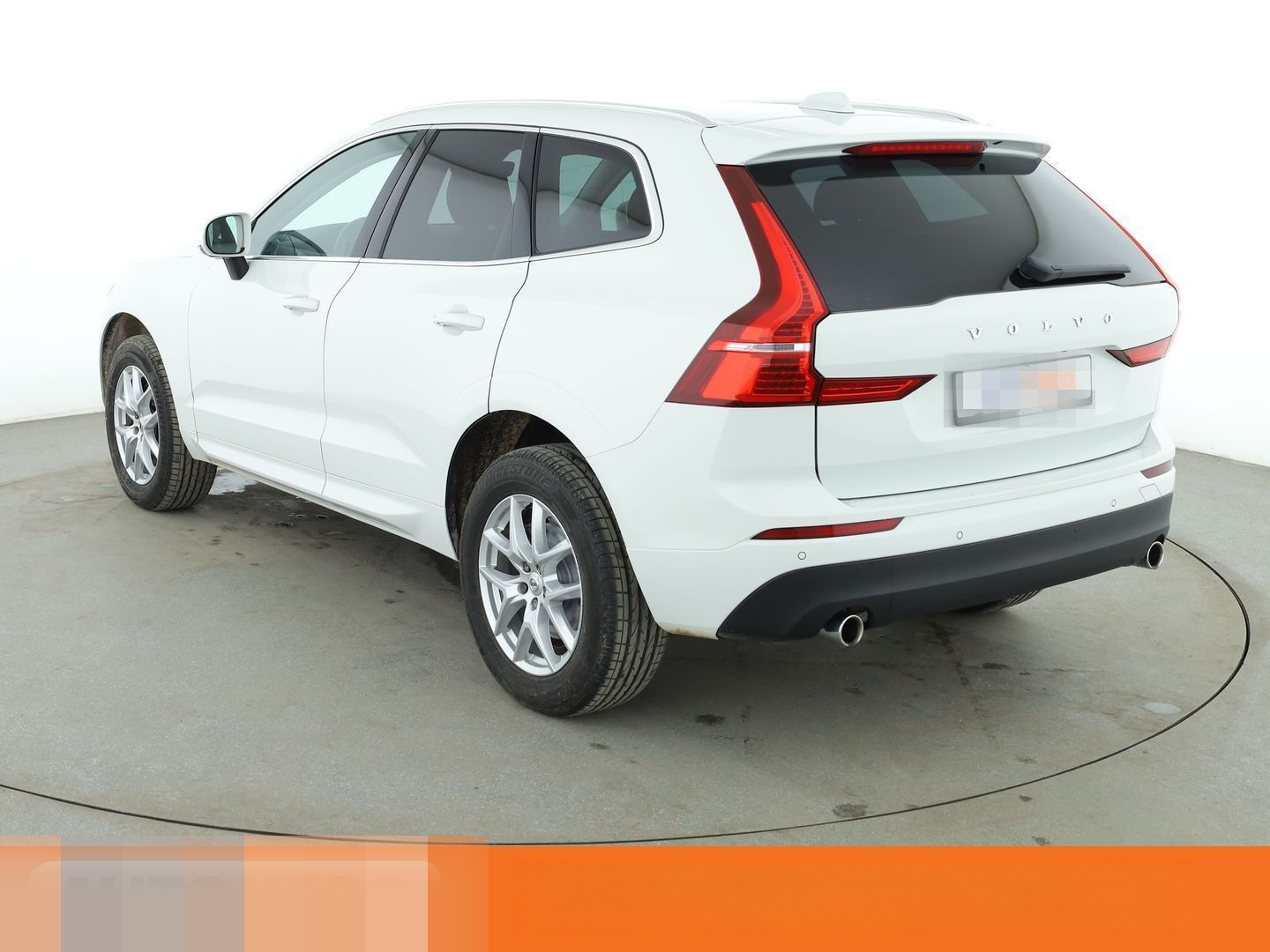 Volvo XC60 2.0 D4 Momentum 2WD Aut.*NAVI*LED*360CAM* foto 4
