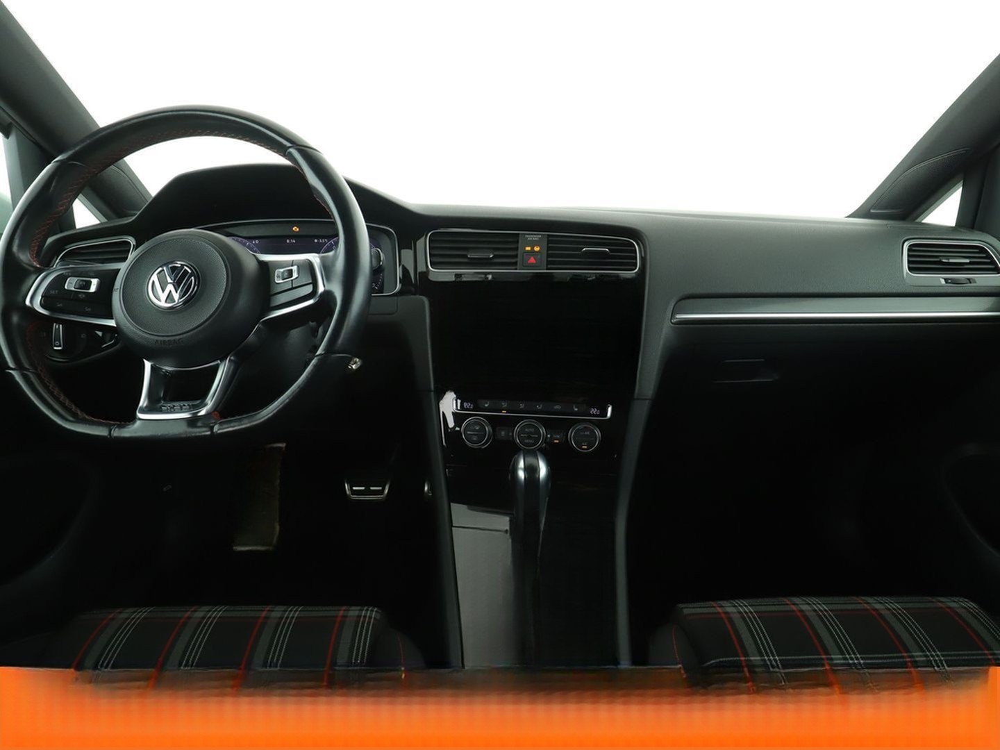 Volkswagen Golf VII 2.0 TSI GTI Performance BMT Aut.*NAVI* foto 12