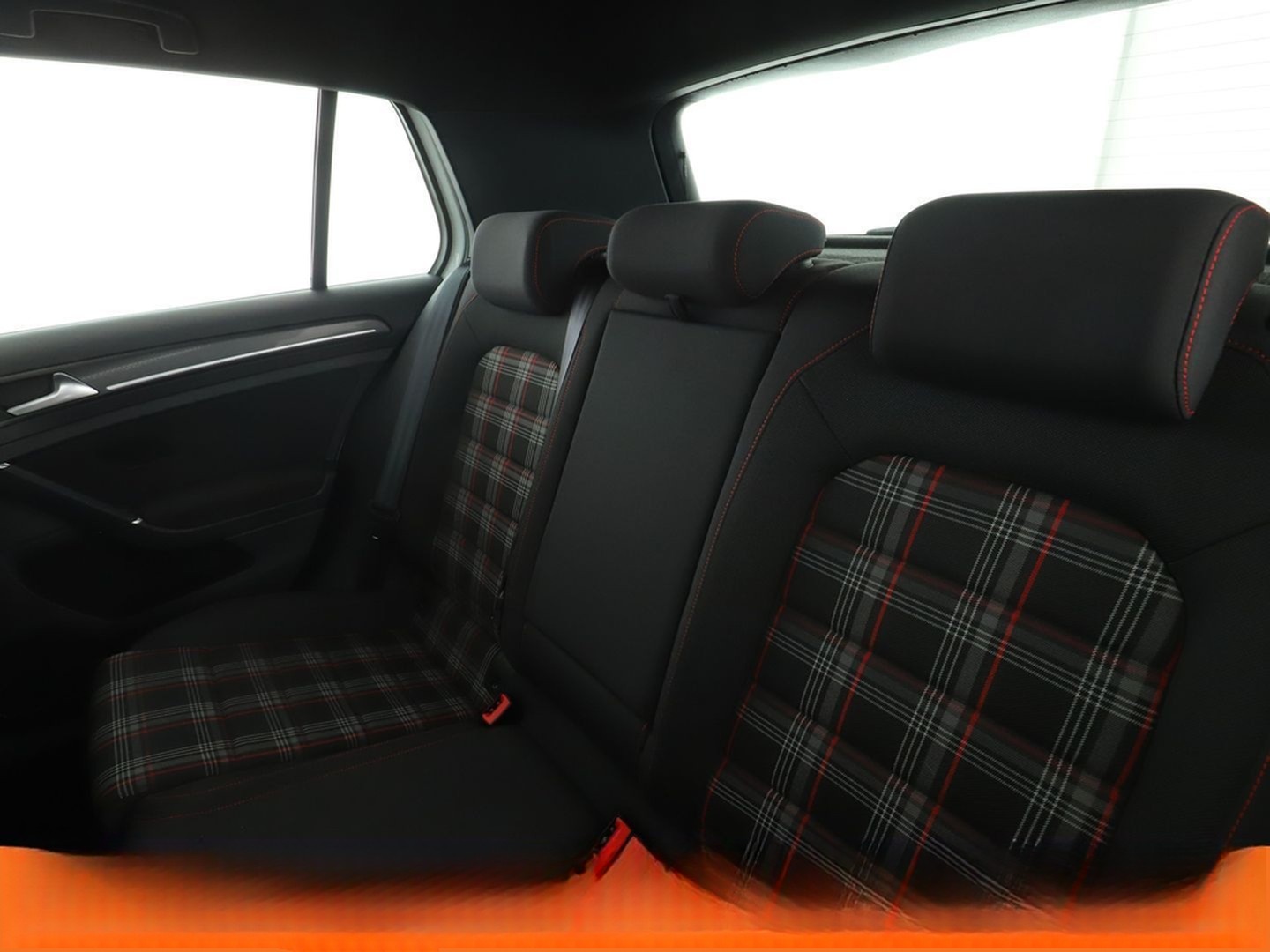 Volkswagen Golf VII 2.0 TSI GTI Performance BMT Aut.*NAVI* foto 14
