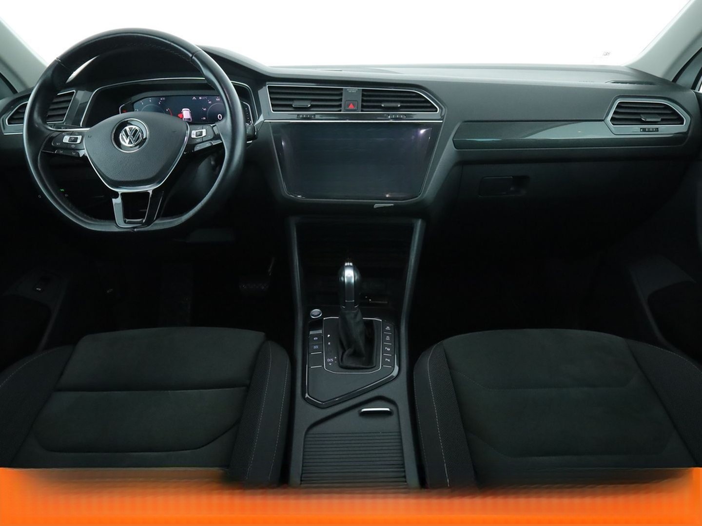 Volkswagen Tiguan 1.5 TSI ACT Highline BlueMotion Aut.*LED* foto 12