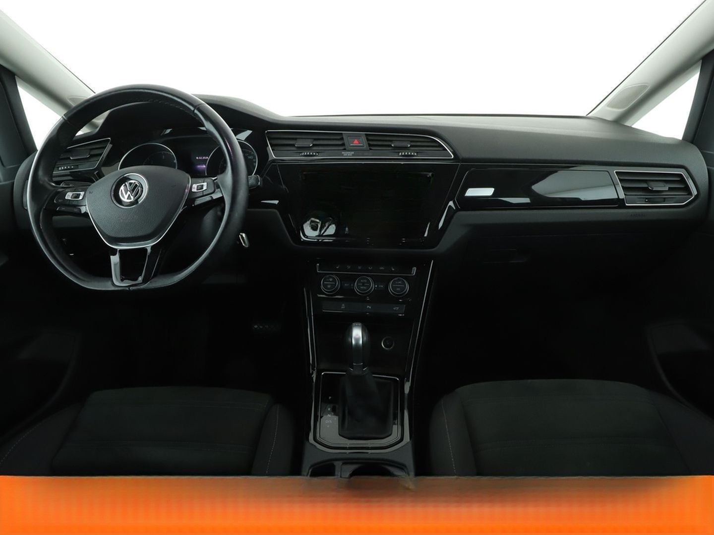 Volkswagen Touran 2.0 TDI Highline BlueMotion Aut.*NAVI*CAM foto 12