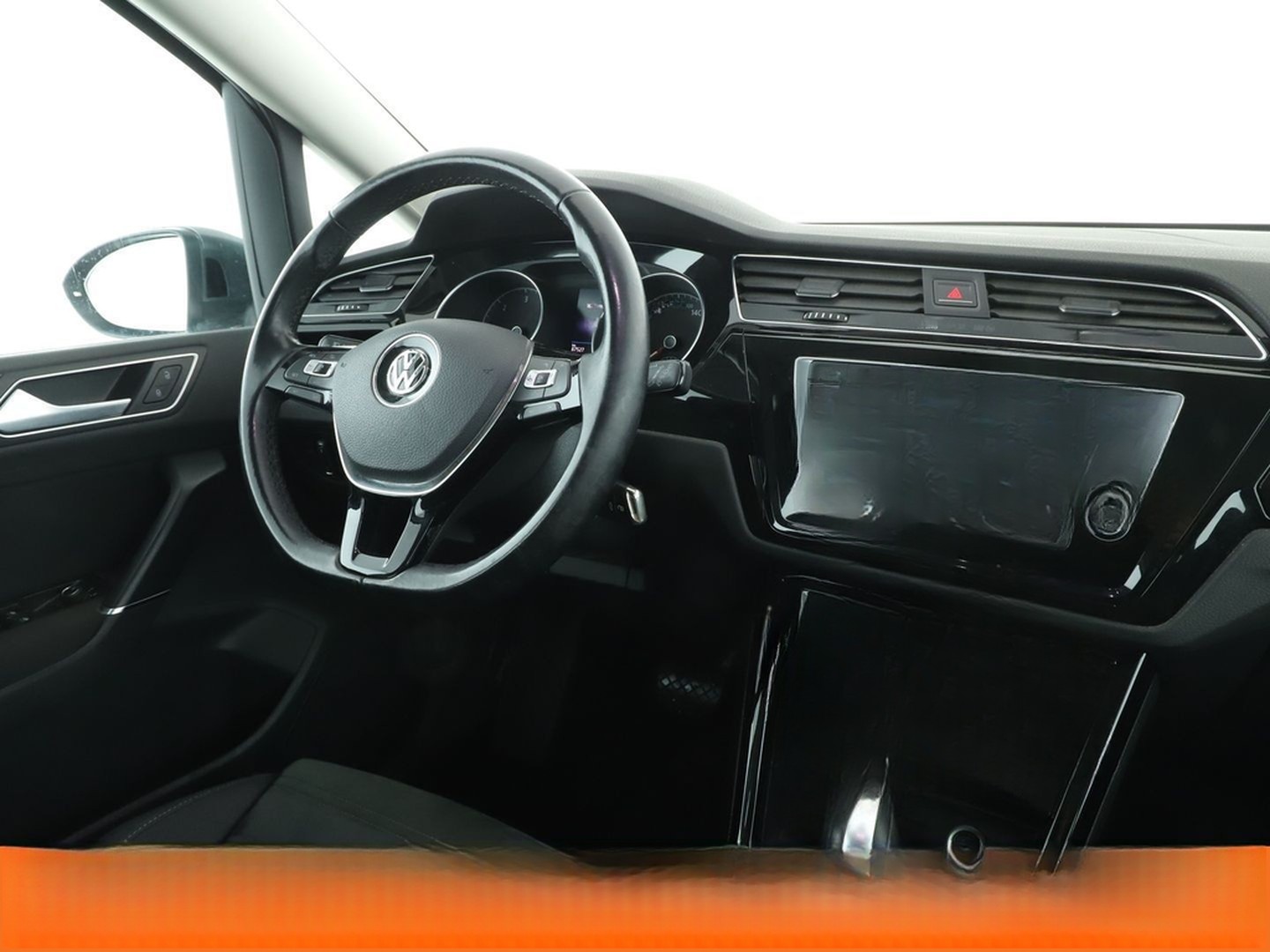 Volkswagen Touran 2.0 TDI Highline BlueMotion Aut.*NAVI*CAM foto 13