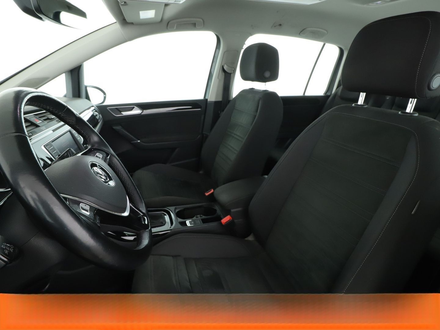 Volkswagen Touran 2.0 TDI Highline BlueMotion Aut.*NAVI*CAM foto 10