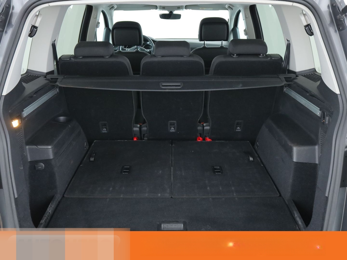 Volkswagen Touran 1.5 TSI ACT United Start-Stopp*NAVI*TEMPO foto 18
